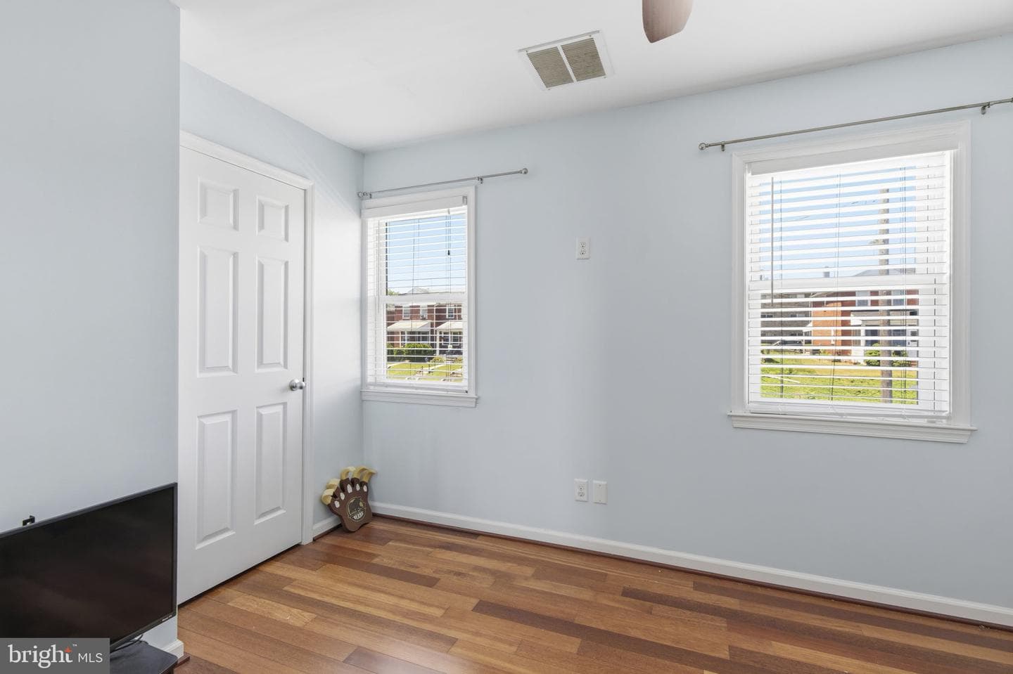1627 Manor Road photo 13