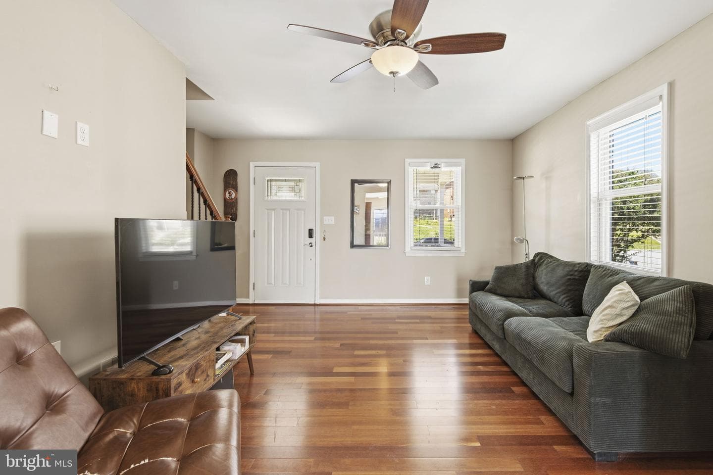 1627 Manor Road photo 4