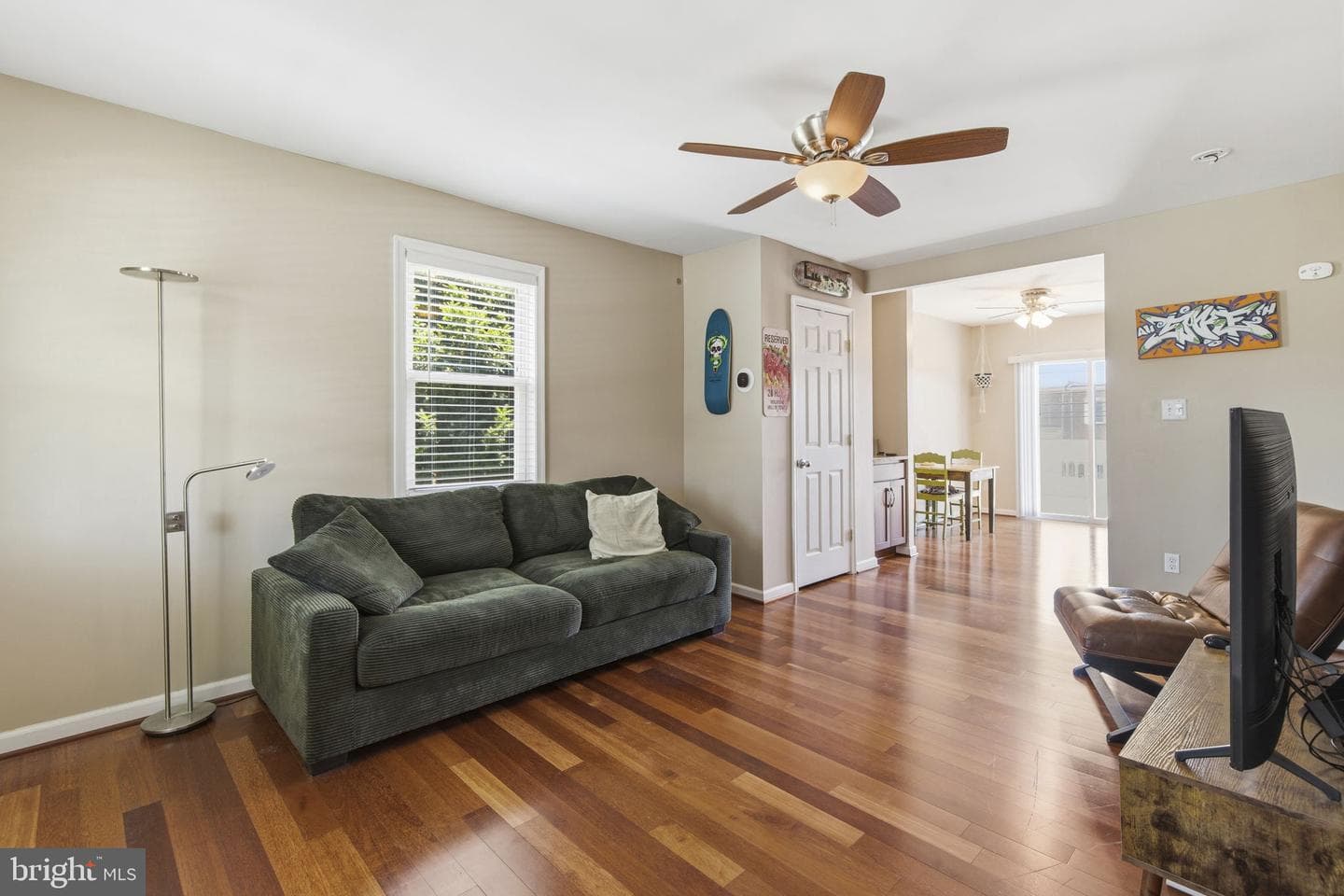 1627 Manor Road photo 5