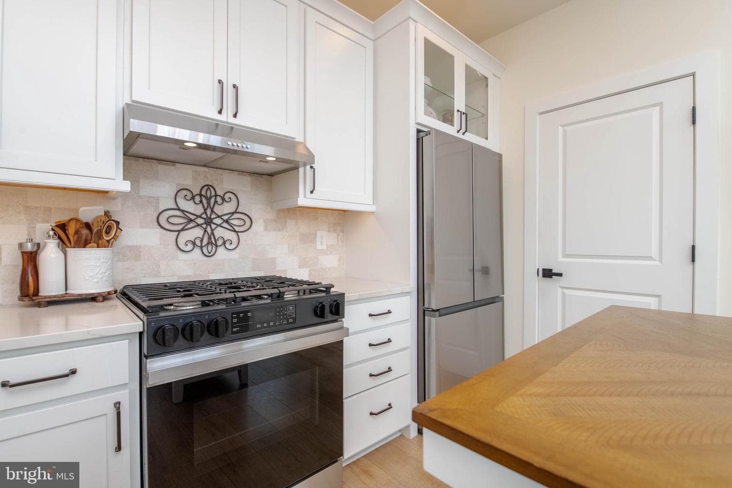 1117 Chester Road photo 23