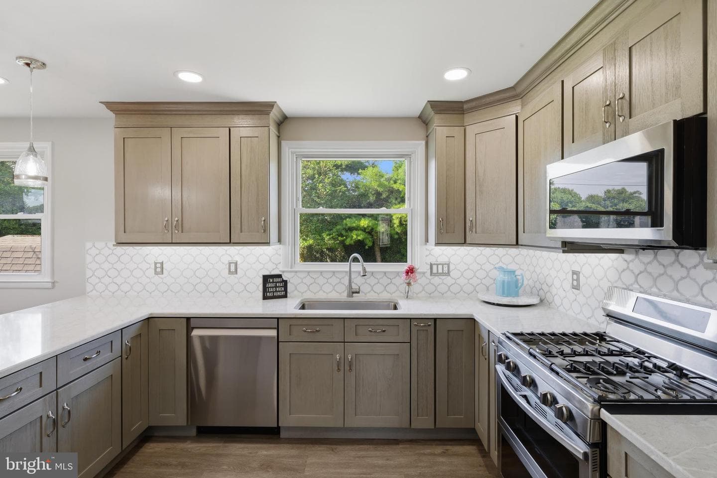 1620 Alston photo 8