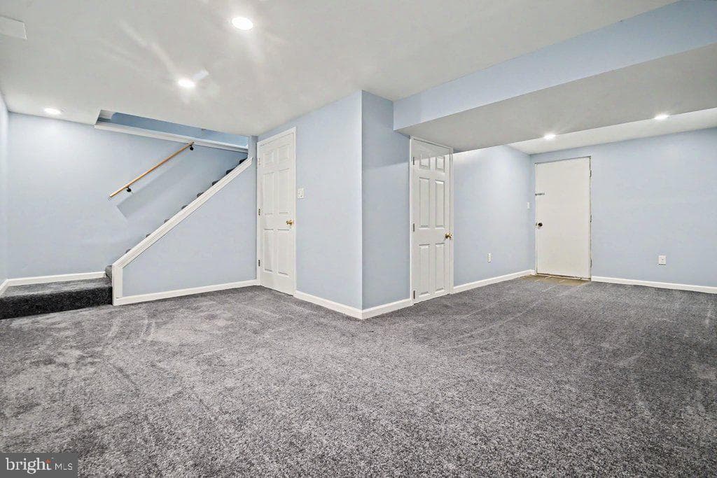 8614 Manorfield Road photo 25