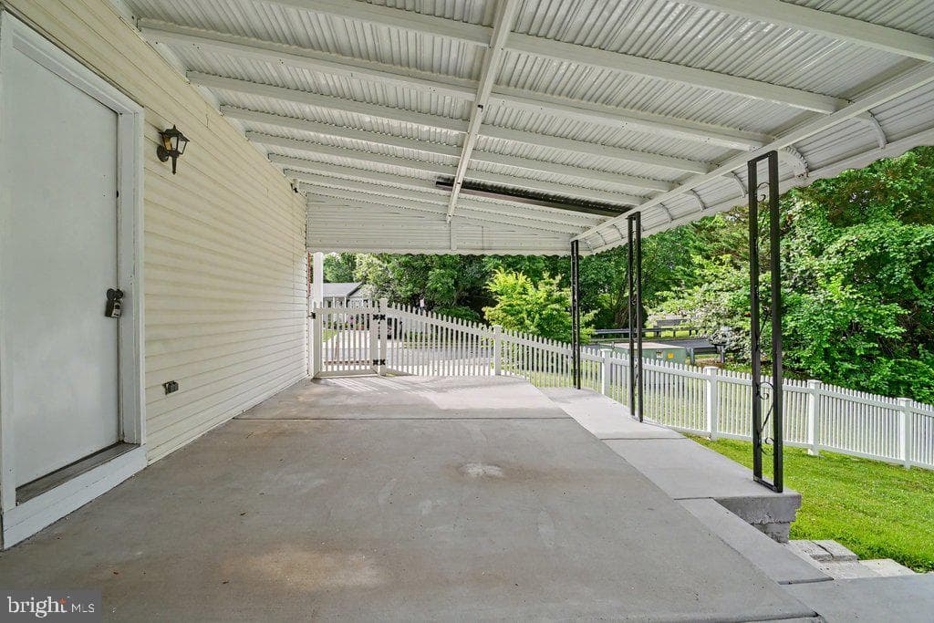 8614 Manorfield Road photo 35