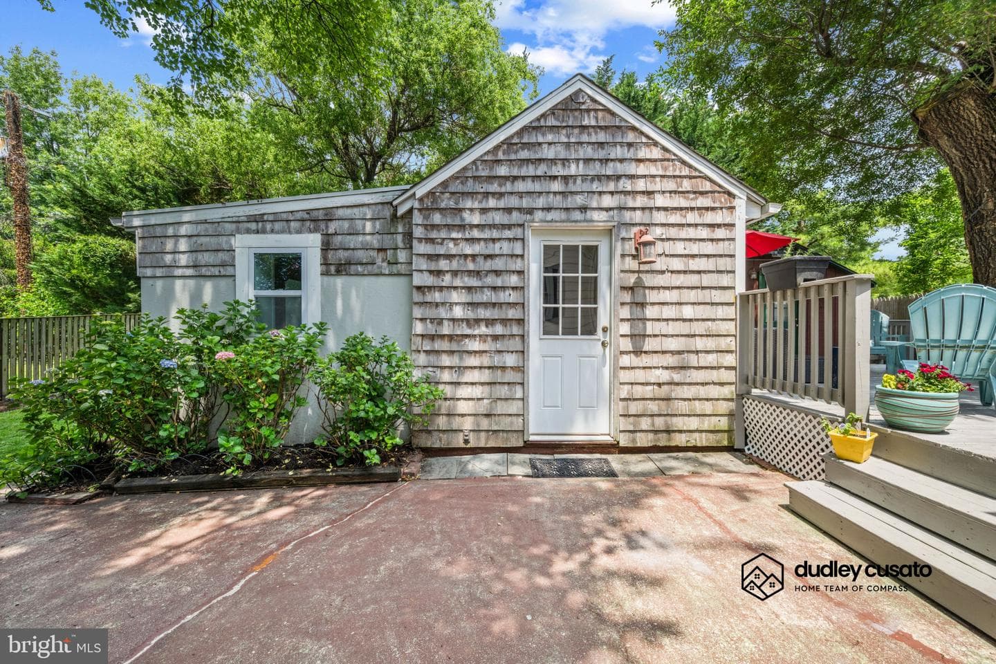 47 Willow Avenue photo 28