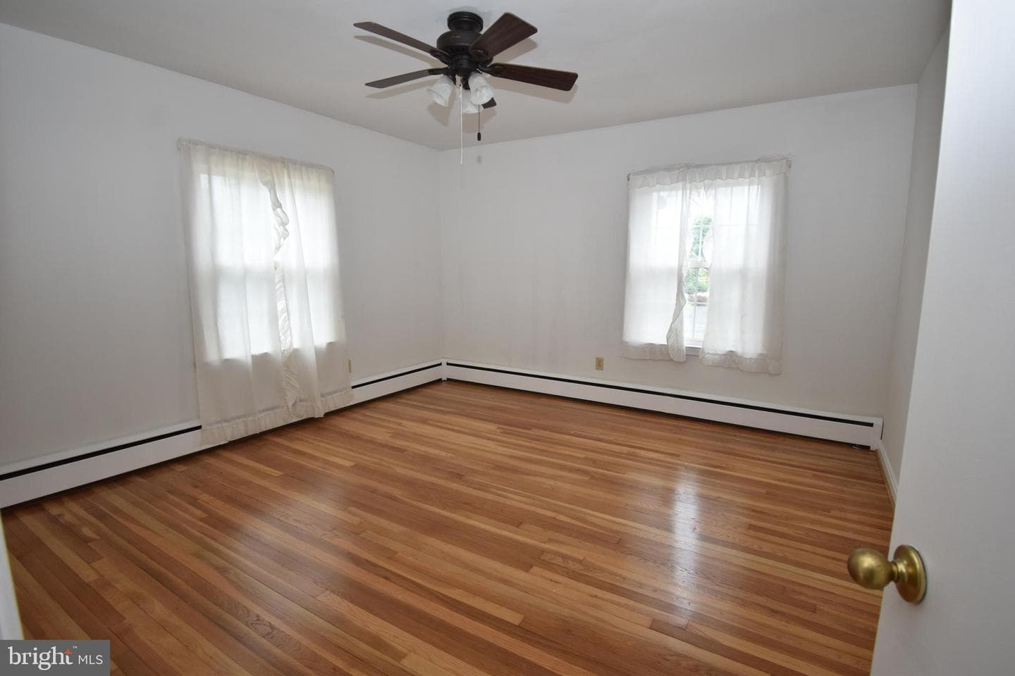 3403 N Rolling Road photo 19