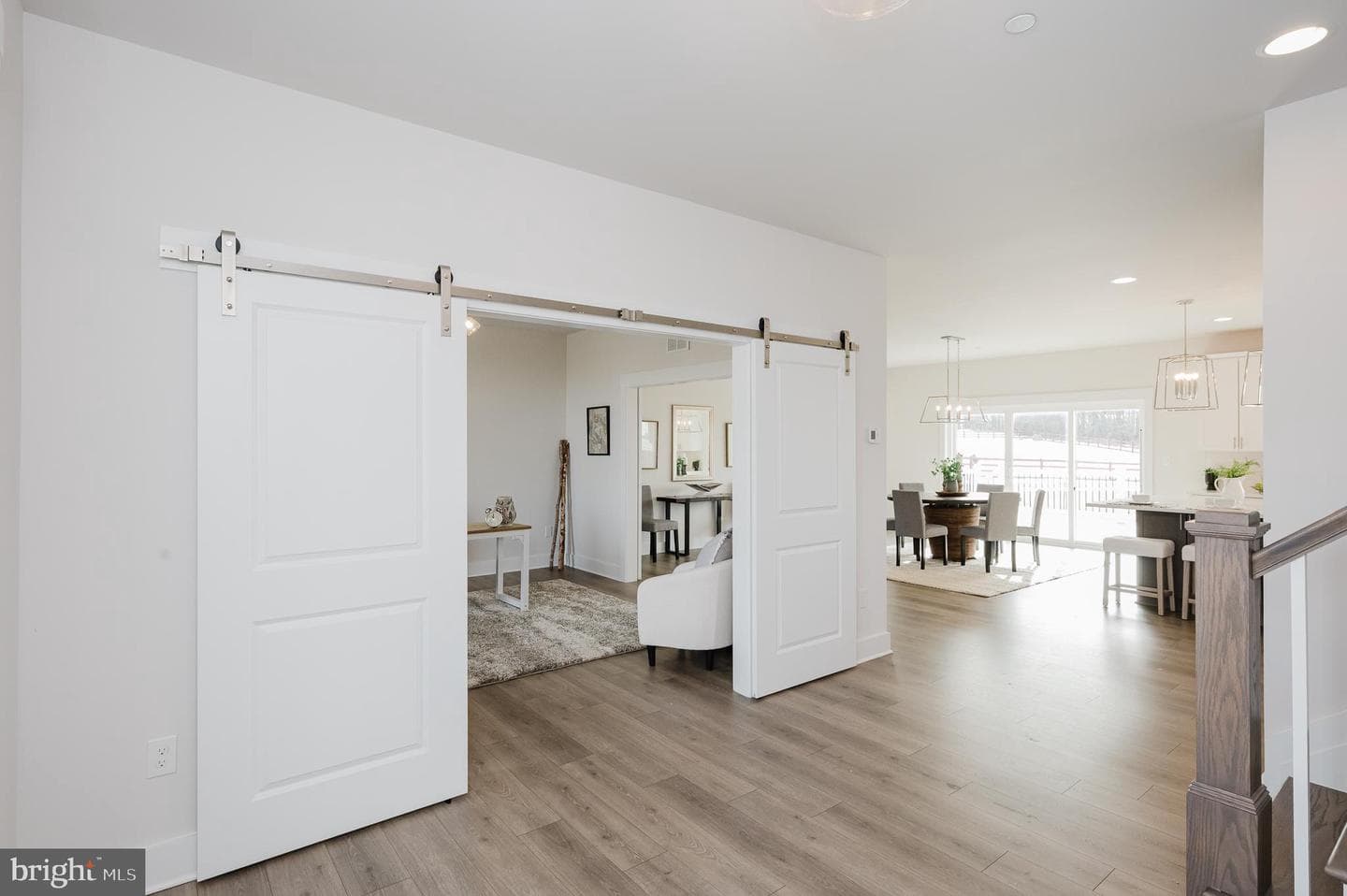 1605a Oakland Road photo 21