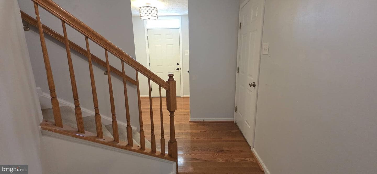 9776 Harvester Circle photo 10