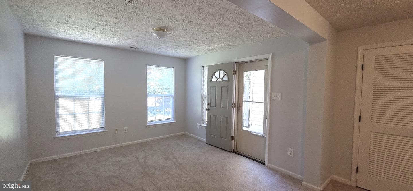 9776 Harvester Circle photo 13