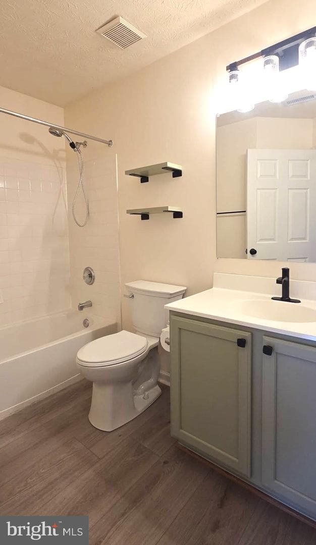 9776 Harvester Circle photo 29