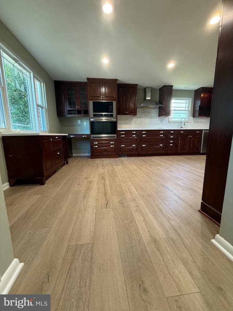 4834 Vicky Road photo 4