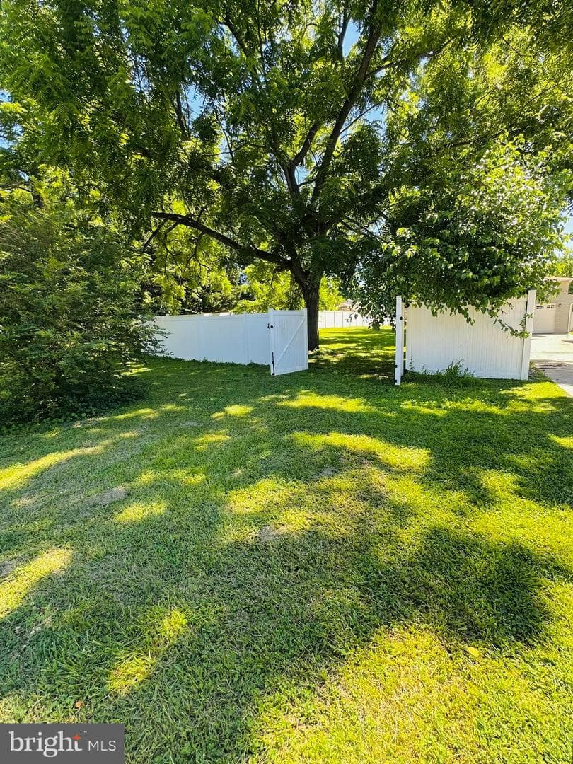8608 Oak Road photo 31
