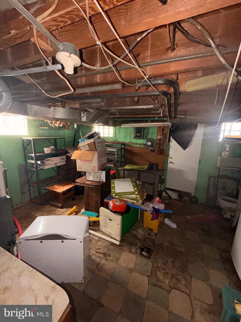 136 Kingston Road photo 16