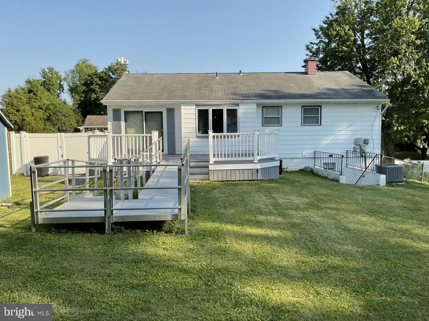 103 Embleton Rd photo 25