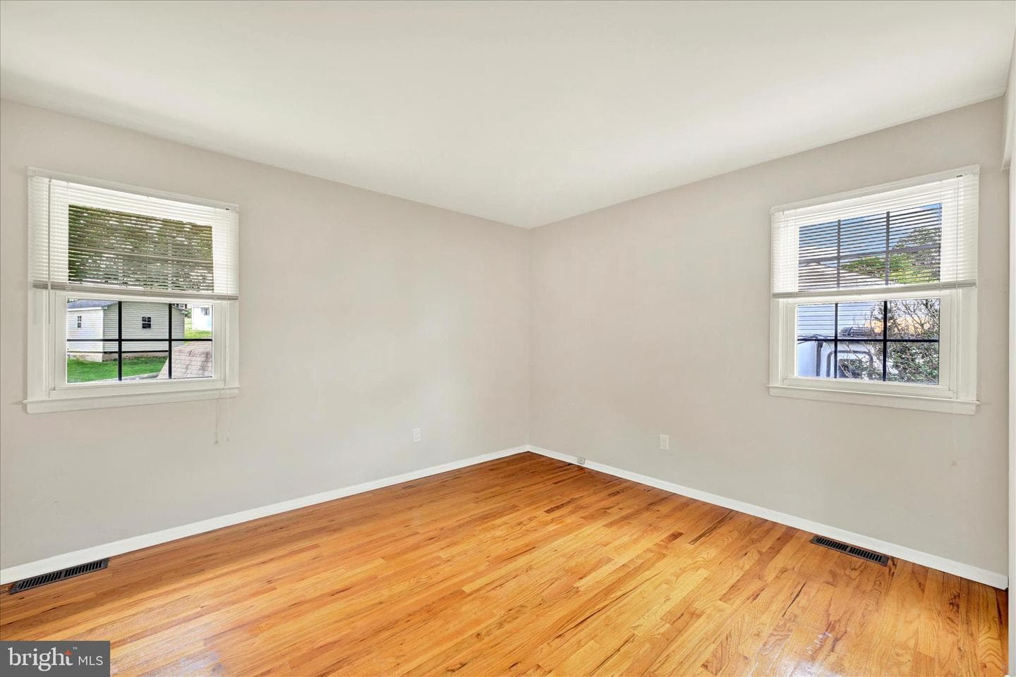 4700 Ebenezer Road photo 20