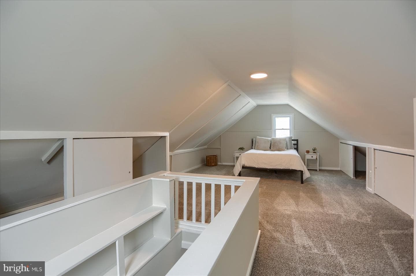 24 Lincoln Avenue photo 17
