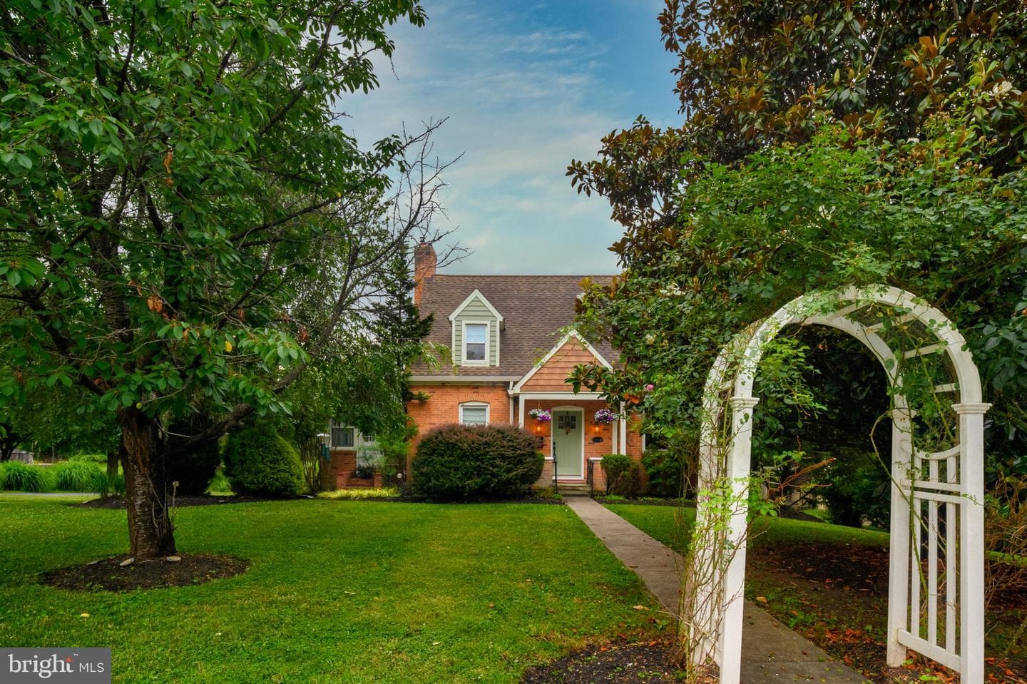 217 Church Lane photo 4