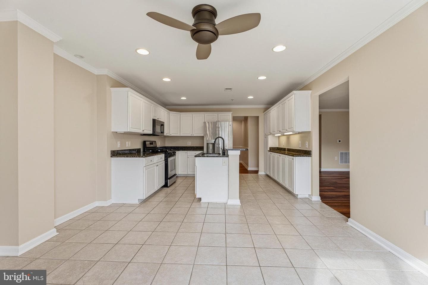 12240 Roundwood Road #509 photo 15