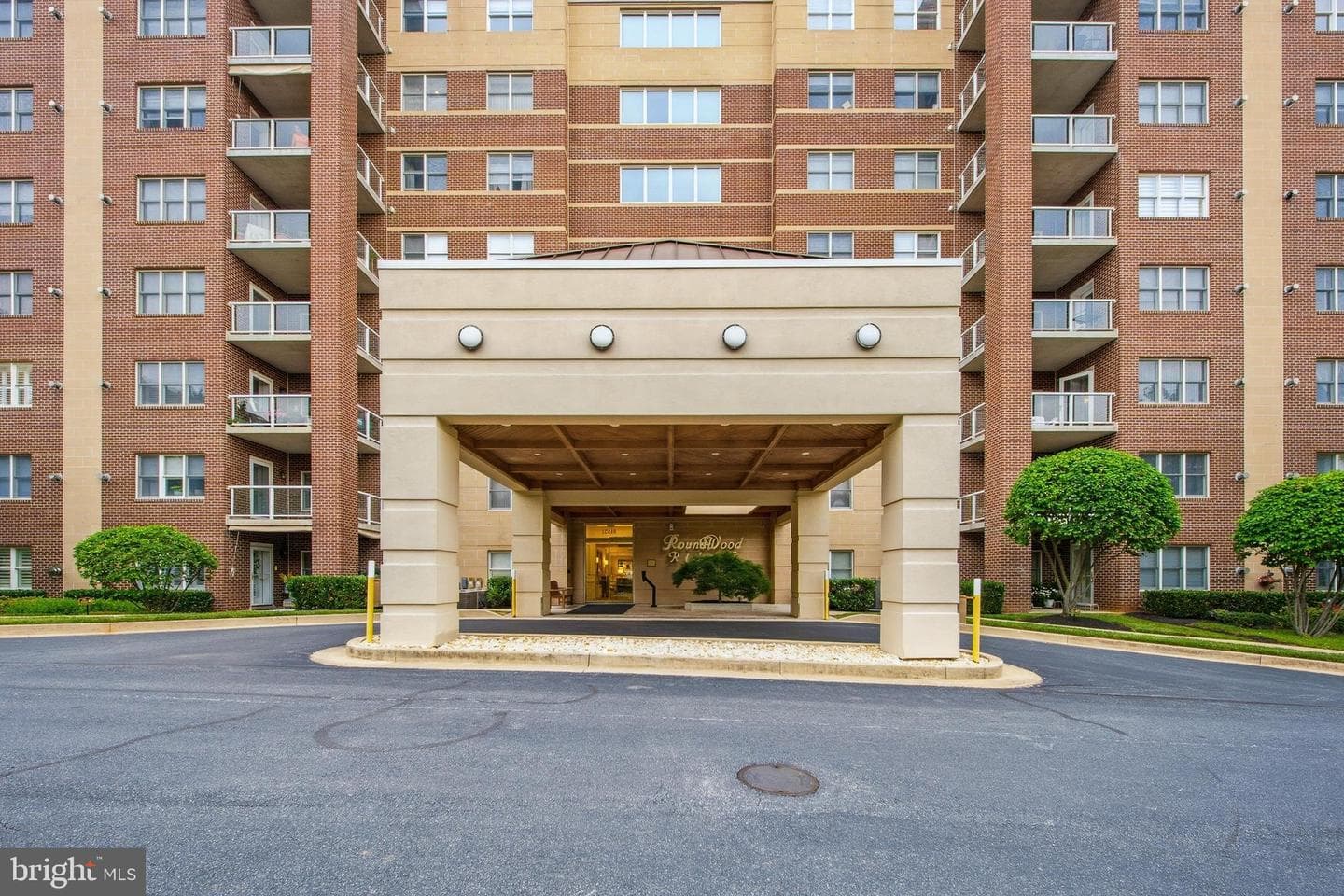 12240 Roundwood Road #509 photo 3