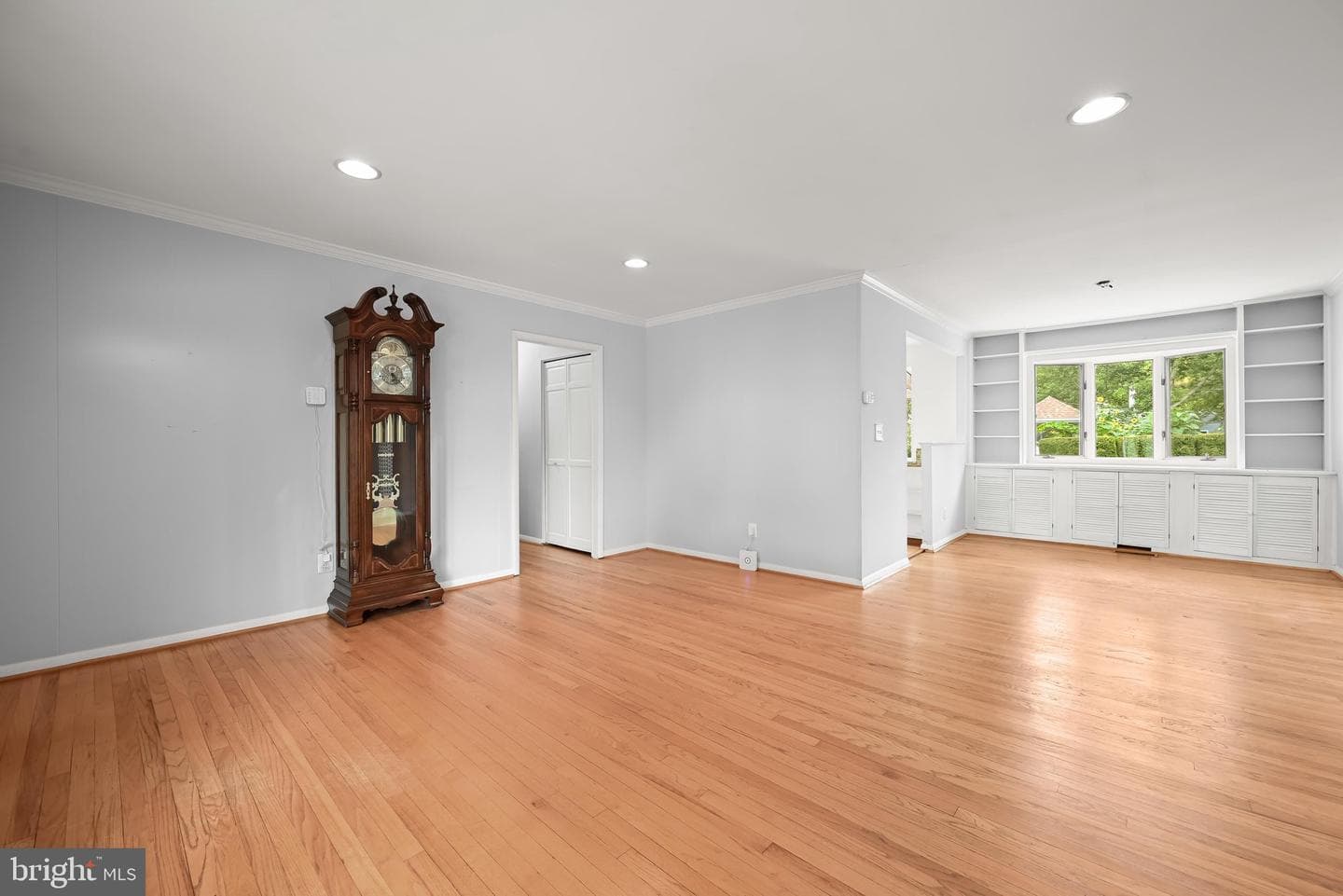 128 S Hilltop Road photo 9