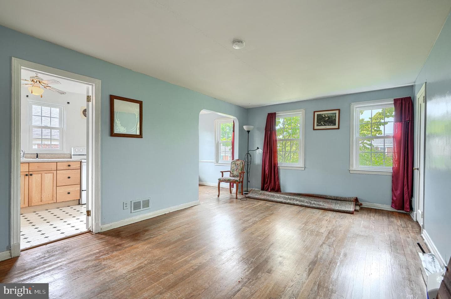 1806 Deveron Road photo 27