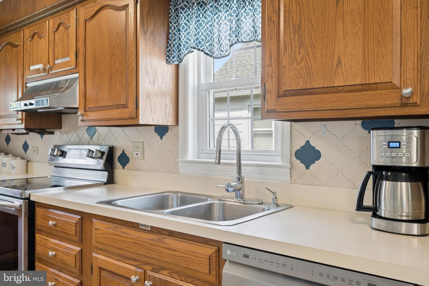 2626 Wentworth Road photo 20