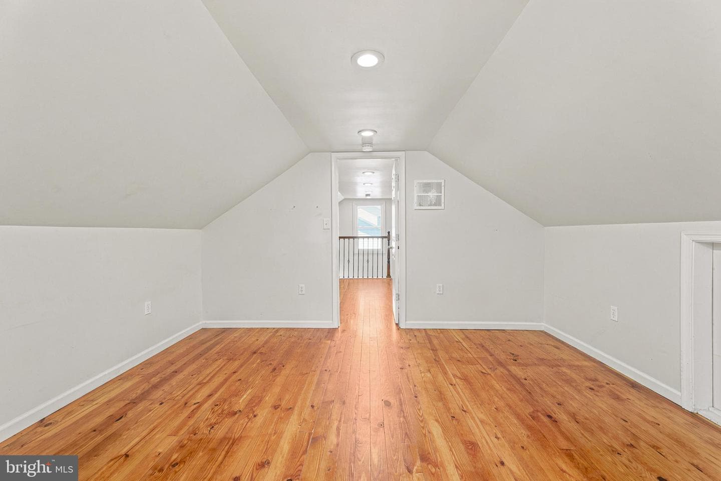 9945 Hilltop Drive photo 29