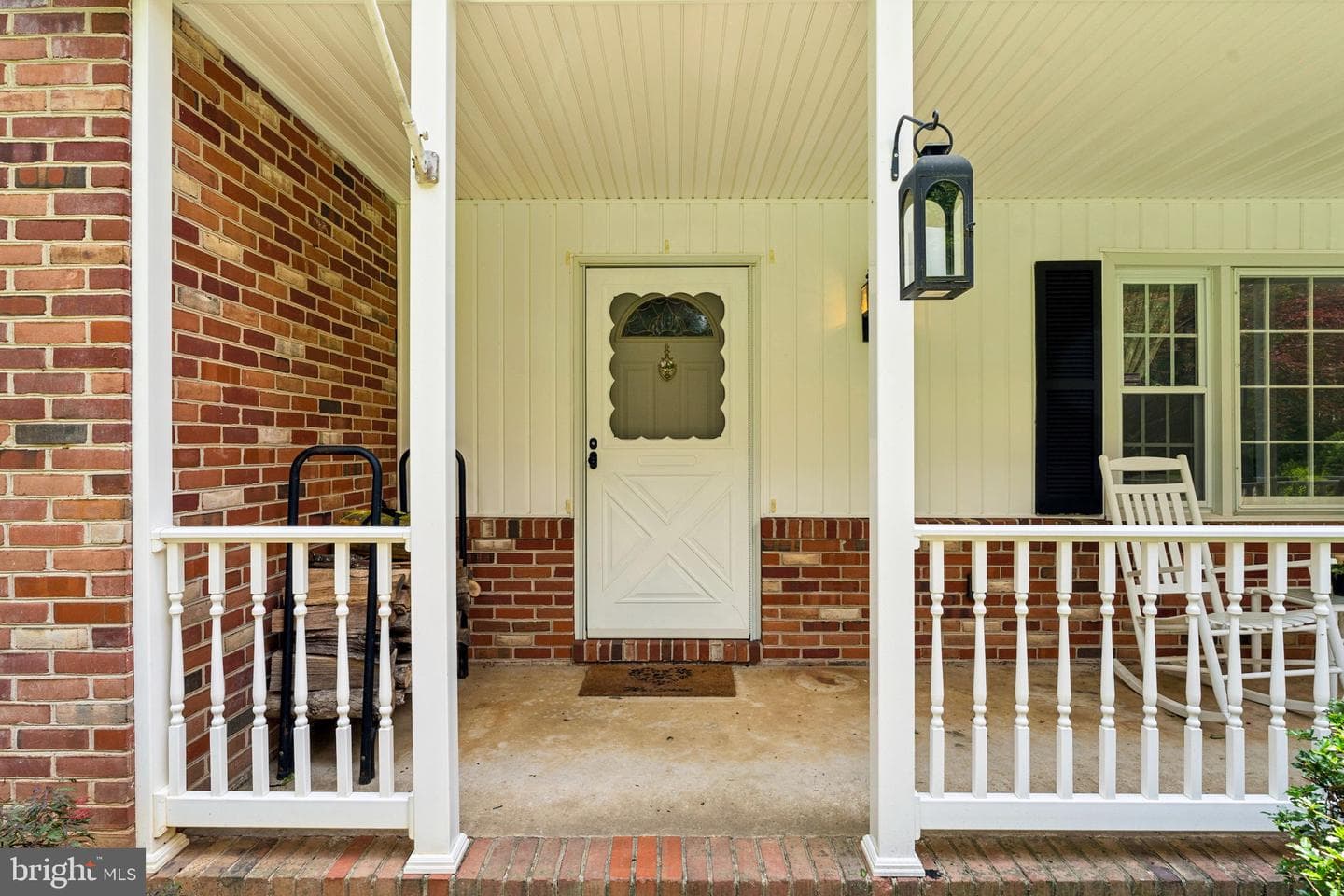 16010 Falls Road photo 10
