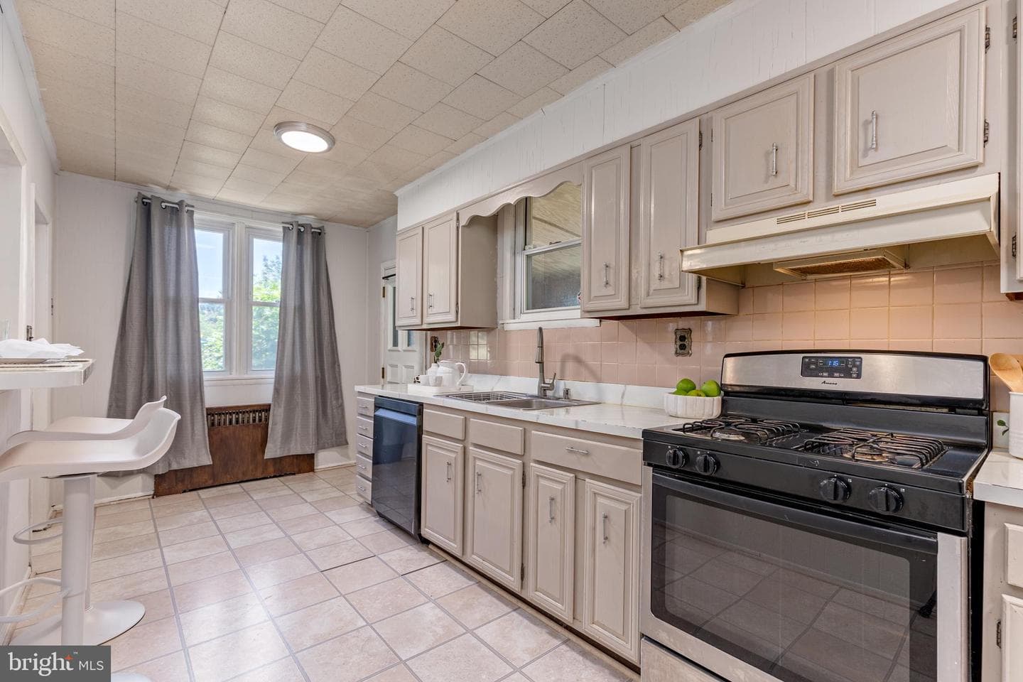 6426 Sherwood Road photo 15