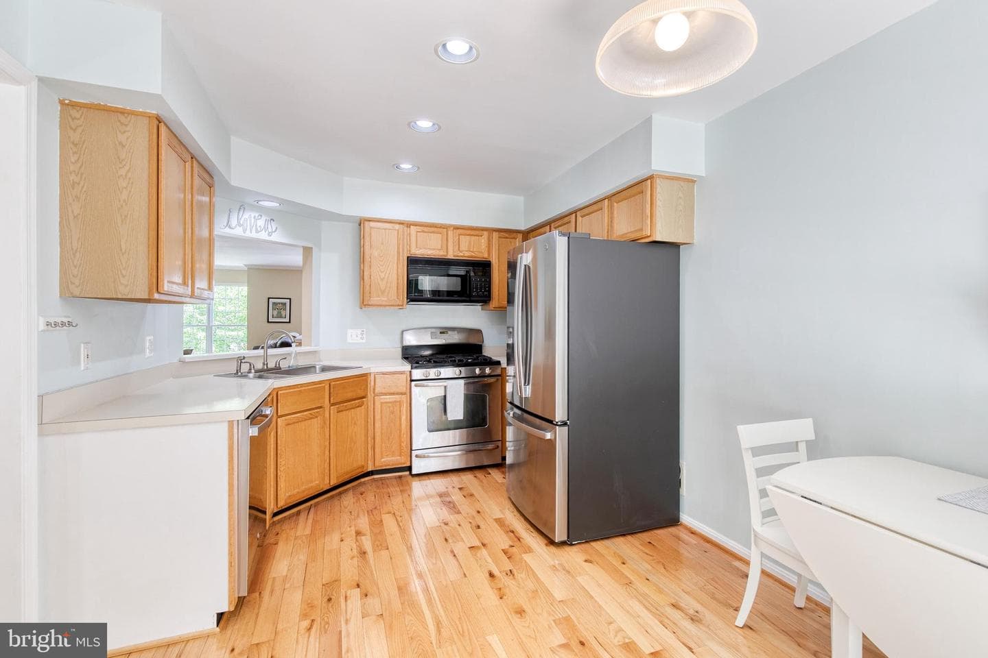 752 Leister Drive photo 13