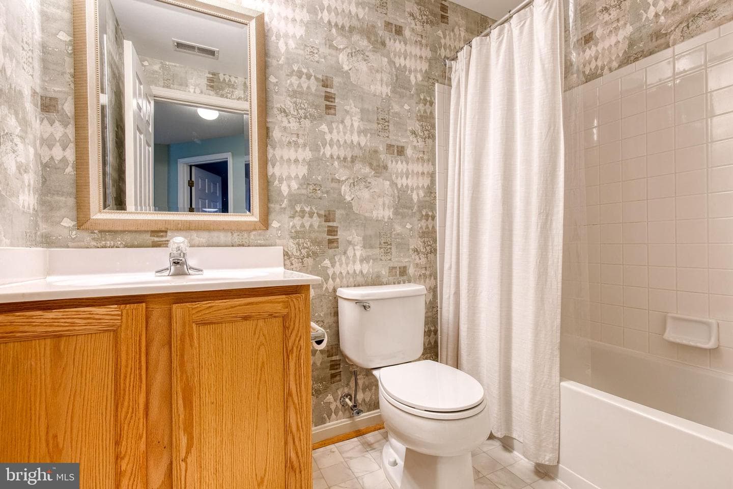 752 Leister Drive photo 35