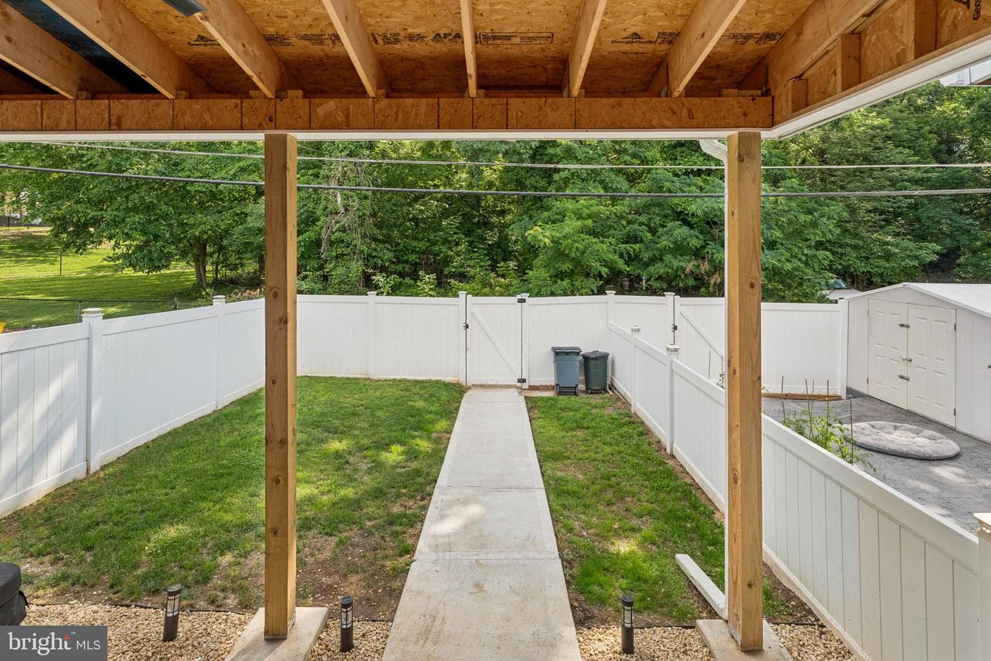 34 Briarwood Road photo 44
