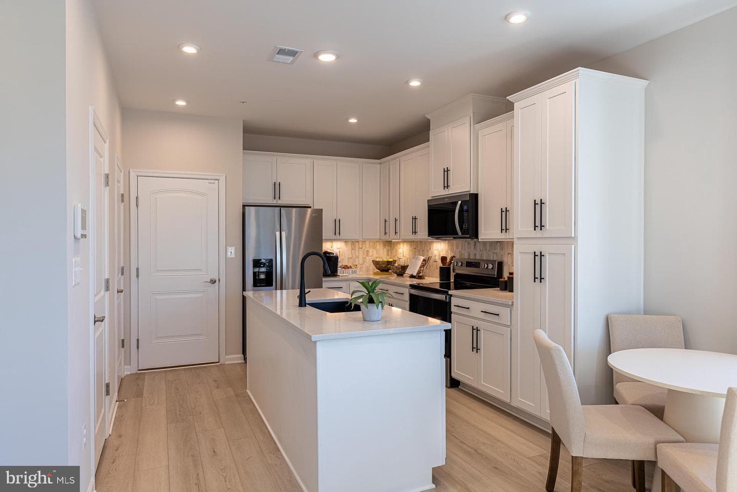 542 Quarry Place Court photo 4