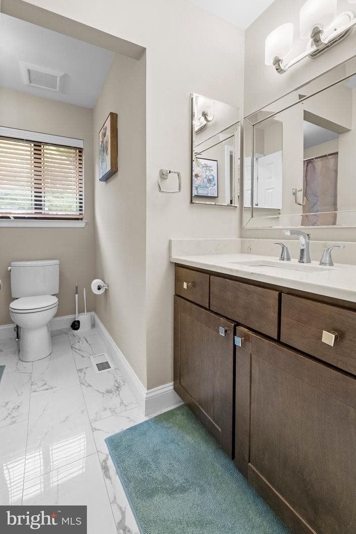 3 Oak Hill Court photo 27