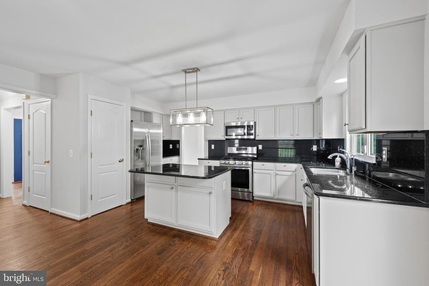 8132 Rose Haven Road photo 12
