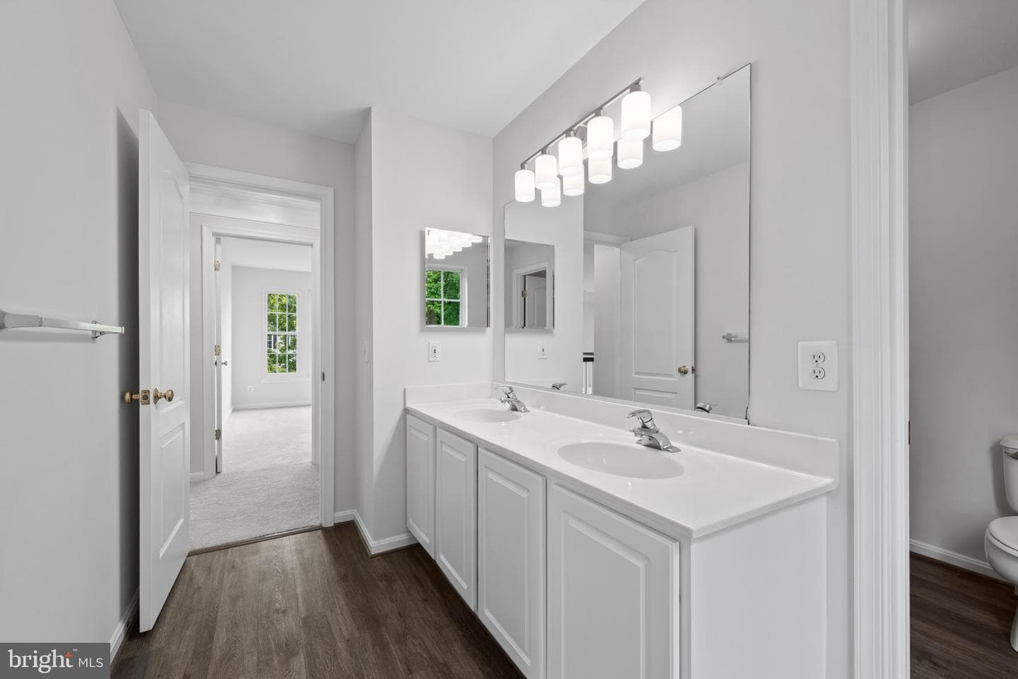 8132 Rose Haven Road photo 29