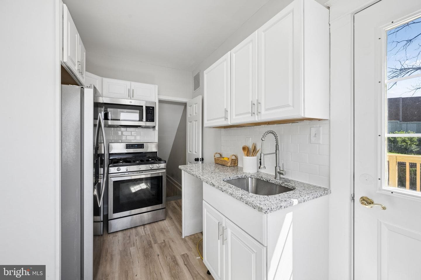 517 Valcour Road photo 14