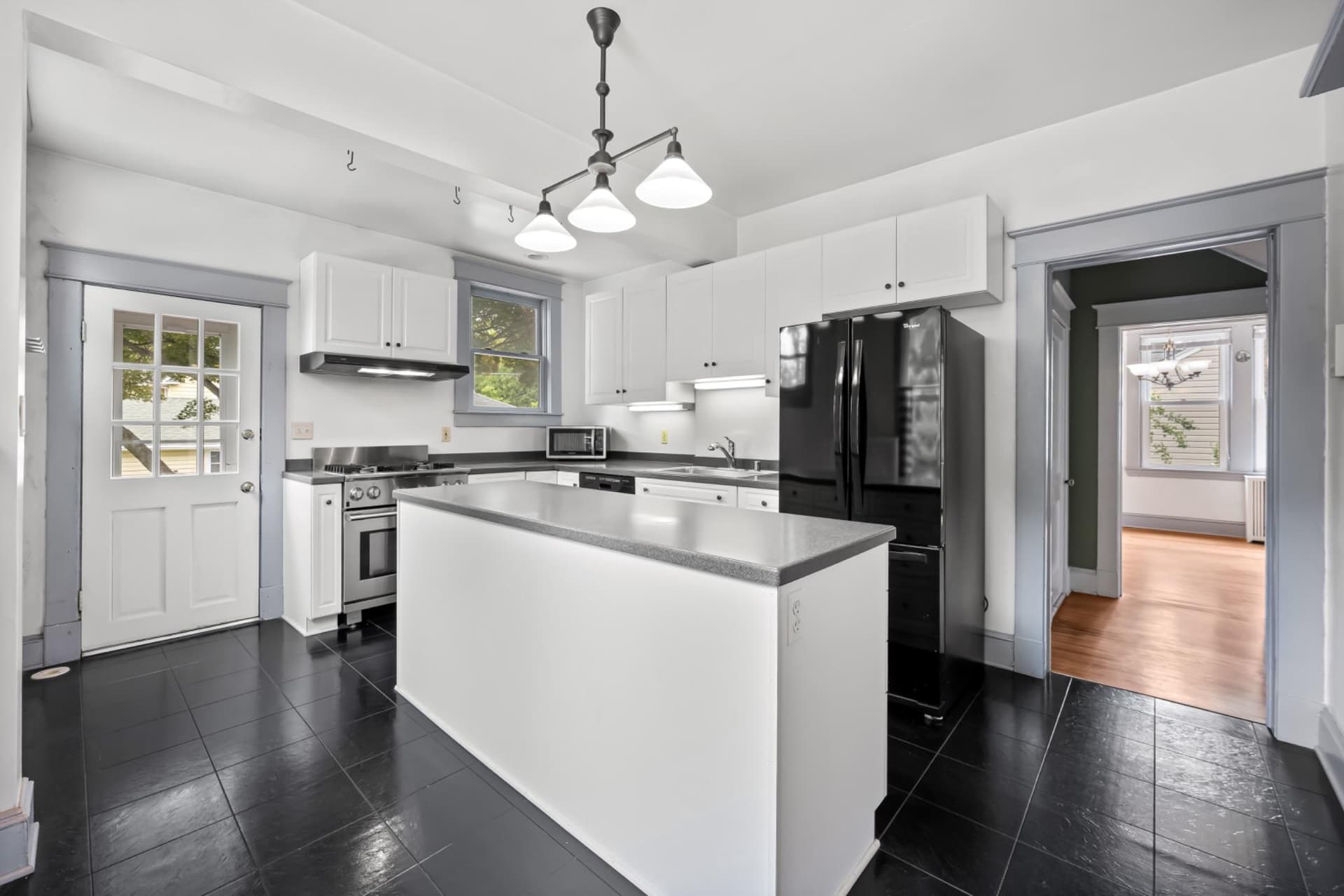 600 Dunkirk Road photo 12