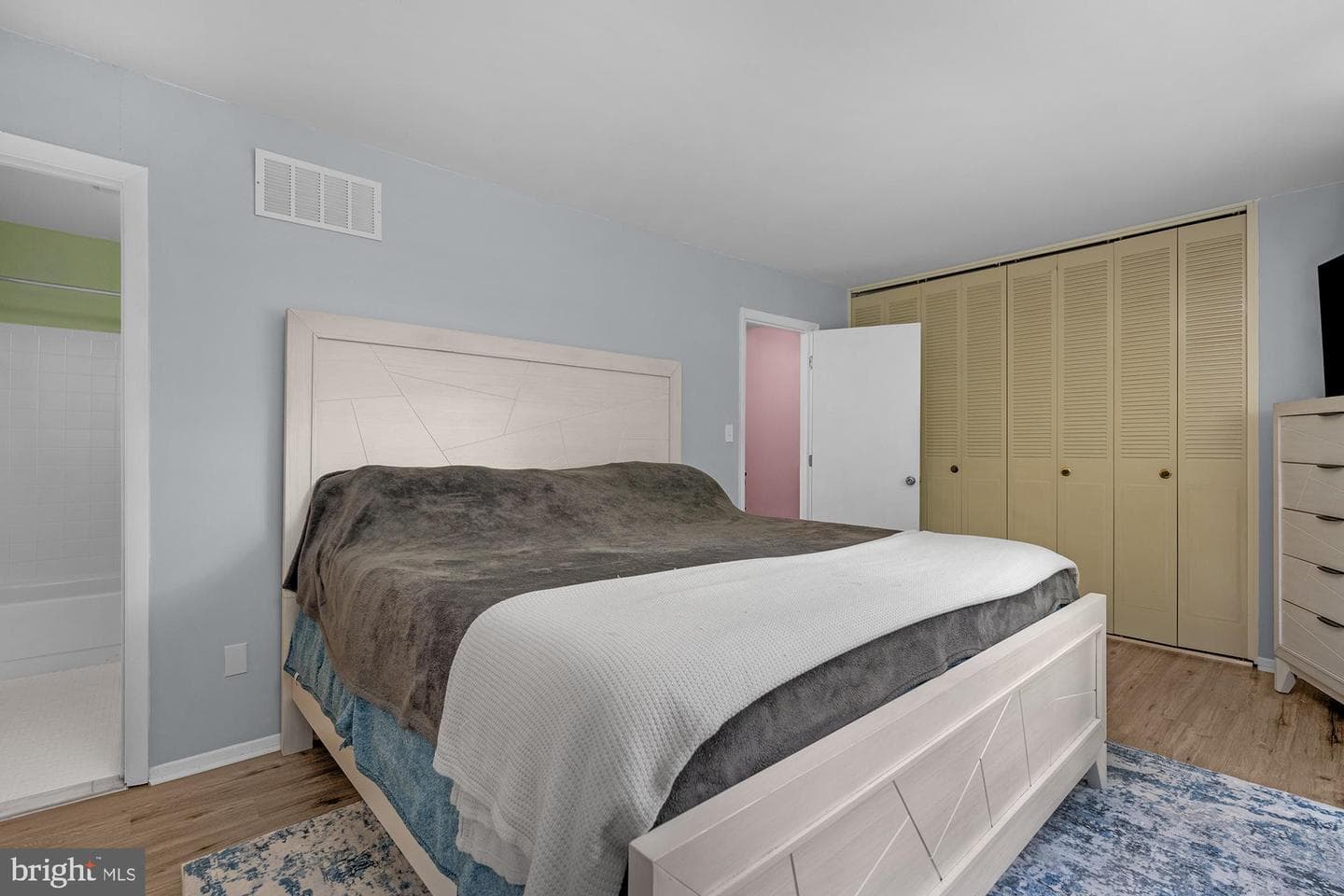 9238 Bellbeck Road photo 12