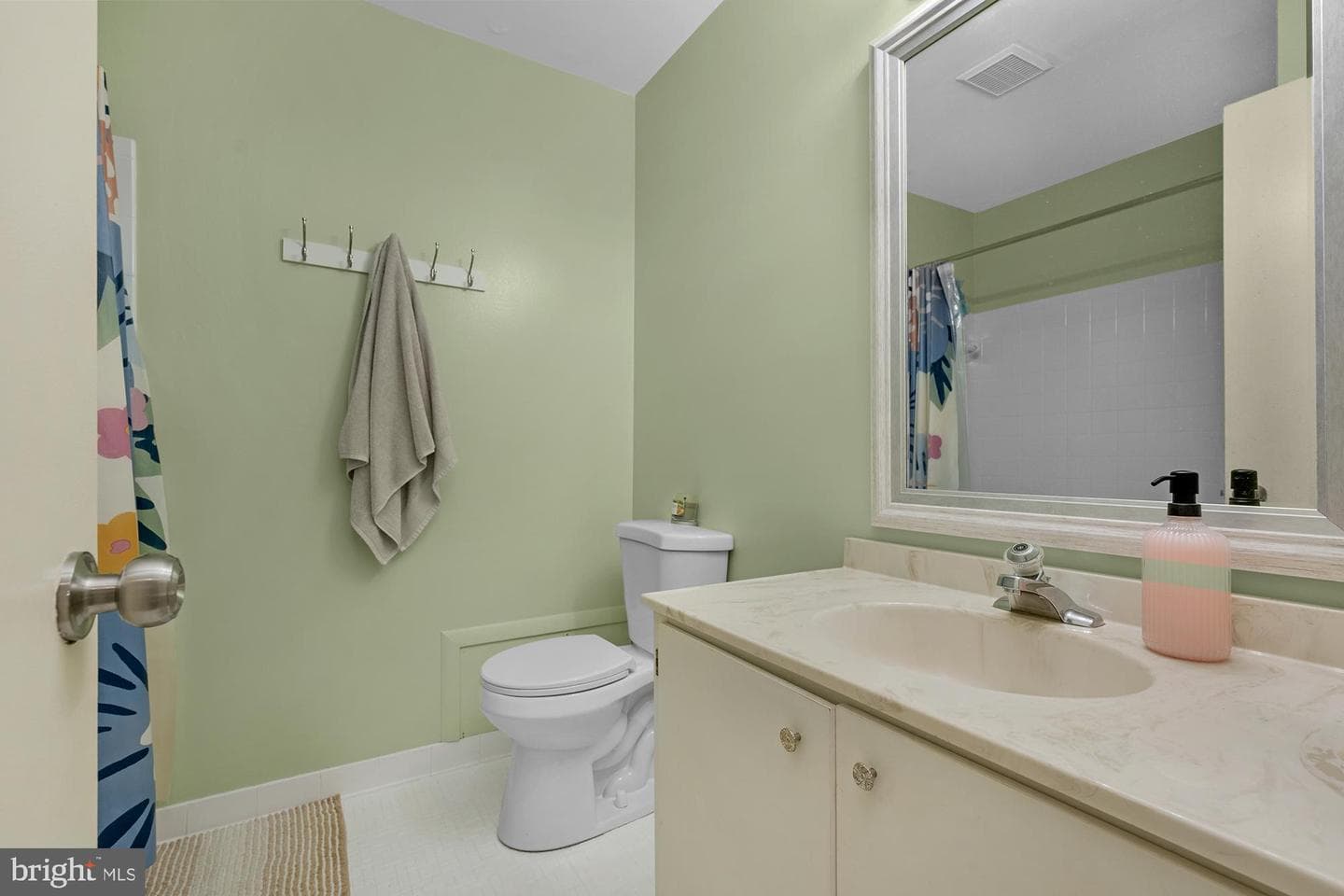 9238 Bellbeck Road photo 19