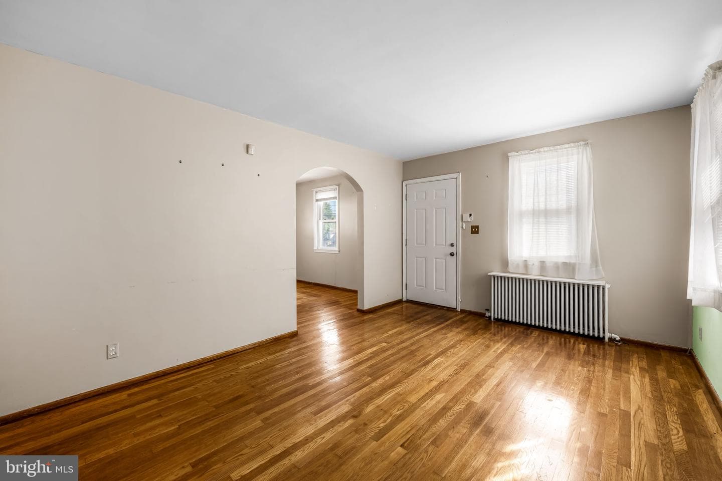 5321 Kenwood Avenue photo 5