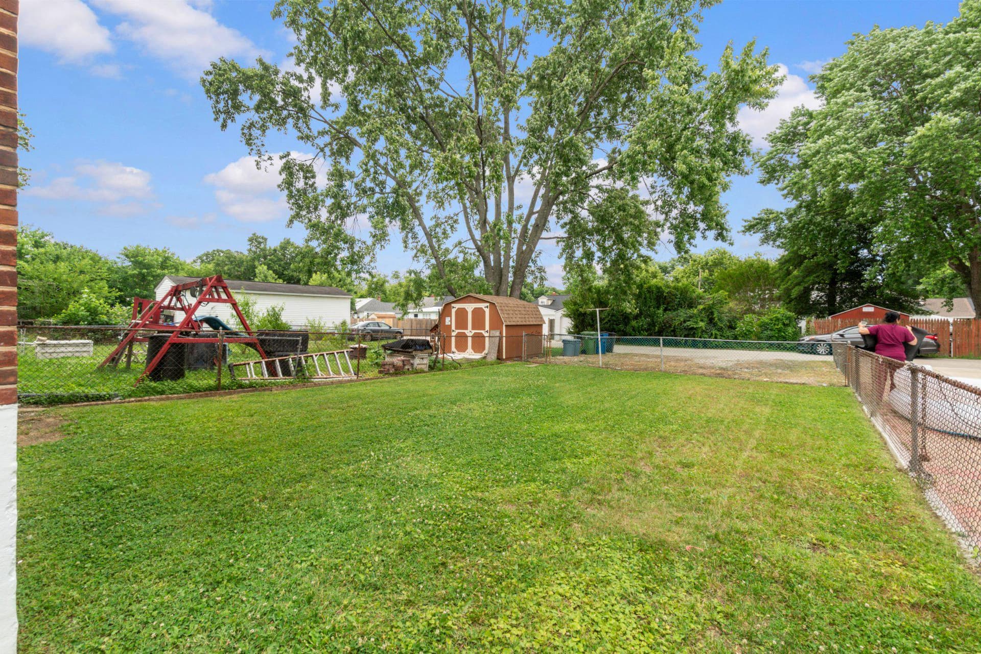 617 Delaware Avenue photo 28