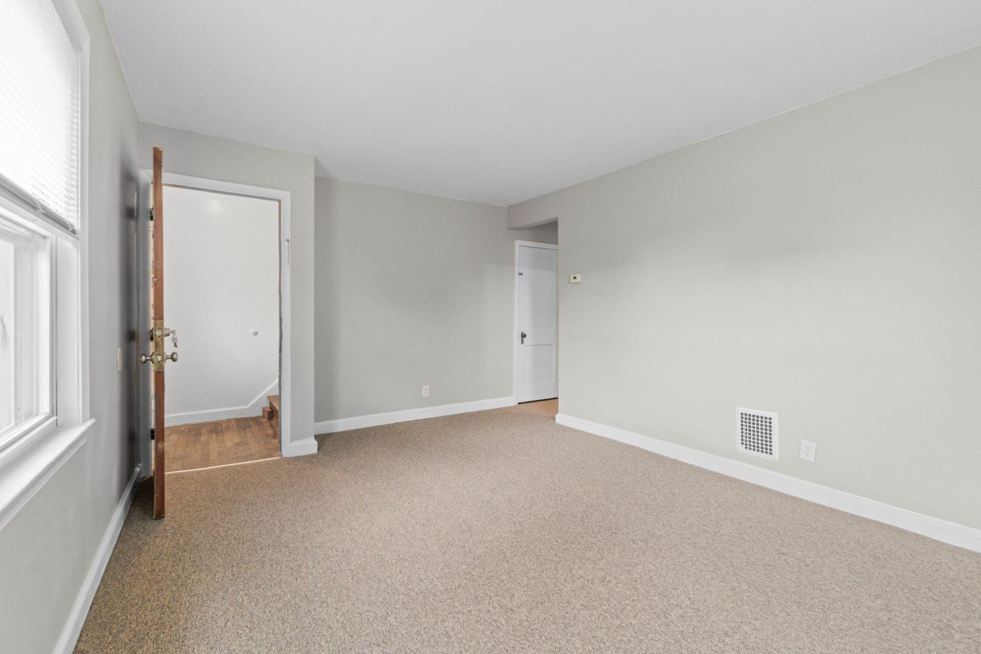 617 Delaware Avenue photo 6