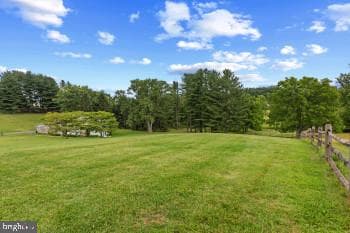 2212 Corbett Road photo 14