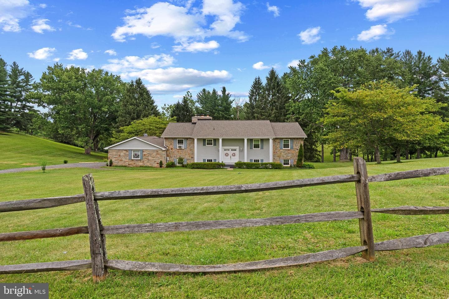 2212 Corbett Road photo 23
