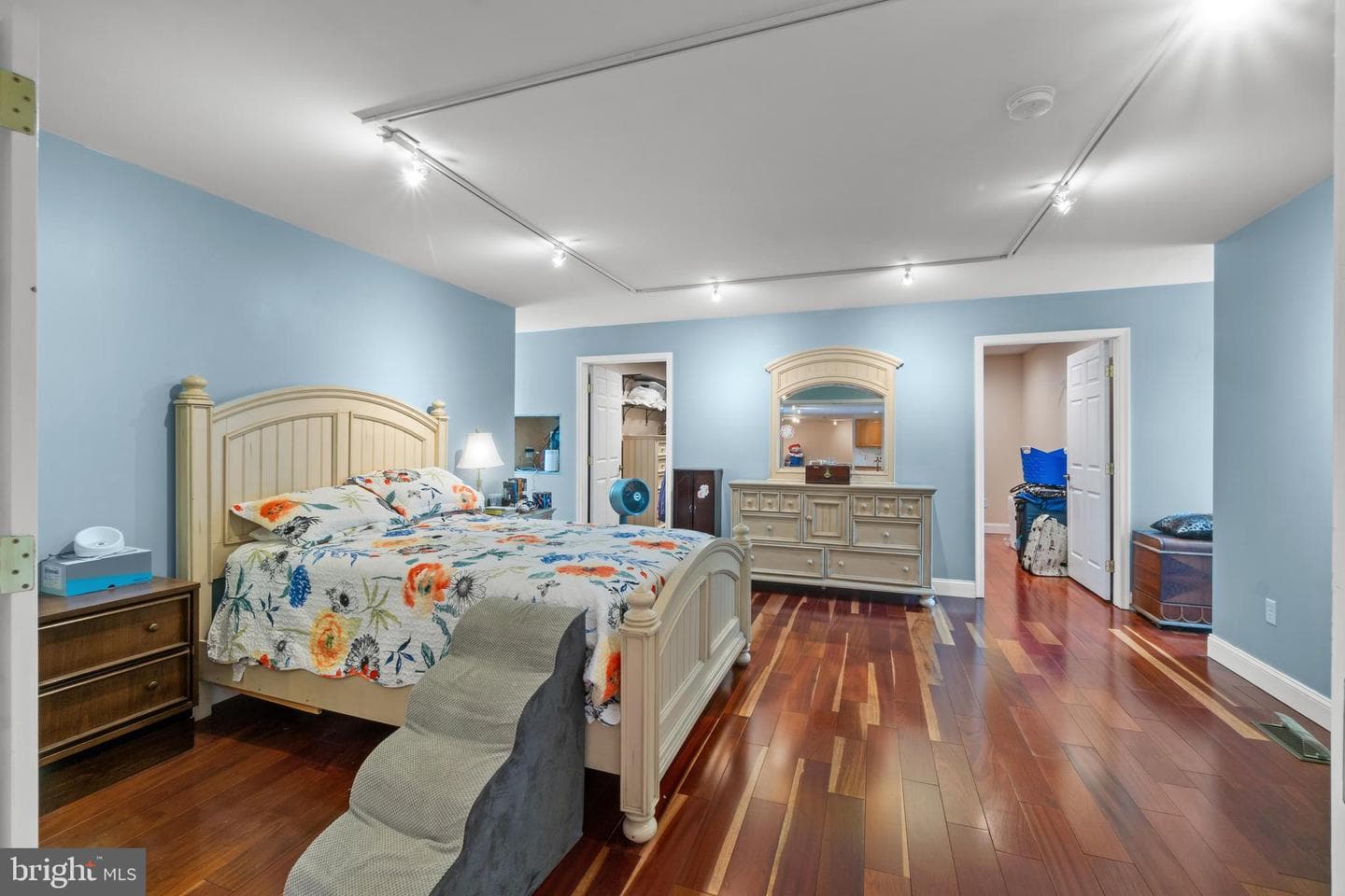 11134 Philadelphia Road photo 36