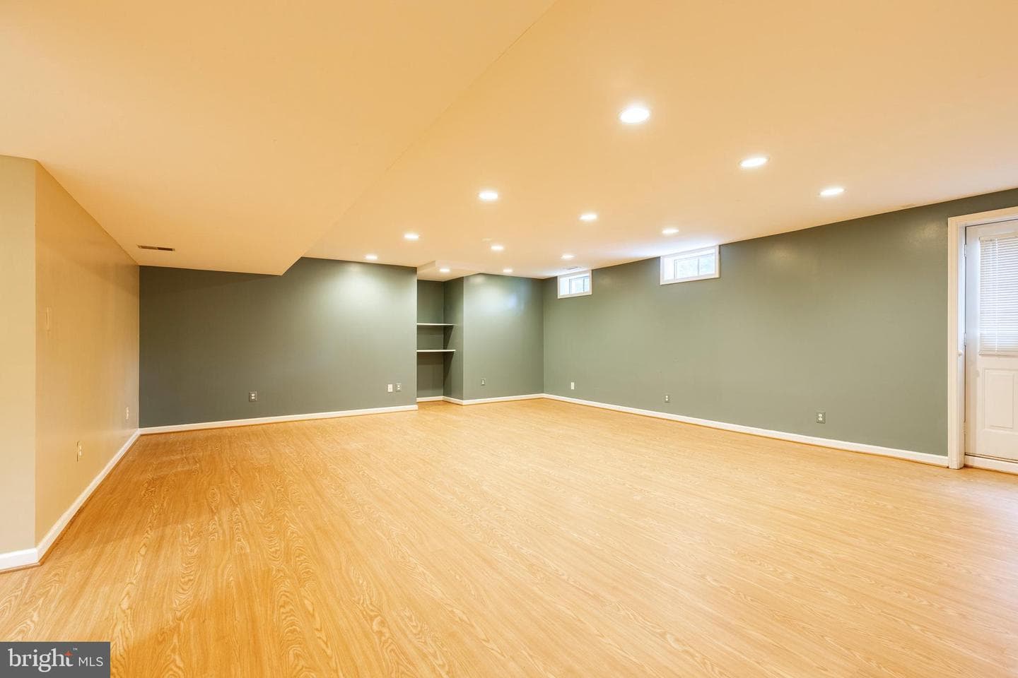 1146 Fairbanks Drive photo 36