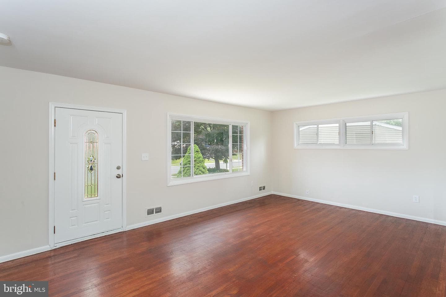 8703 Edgefield Road photo 4