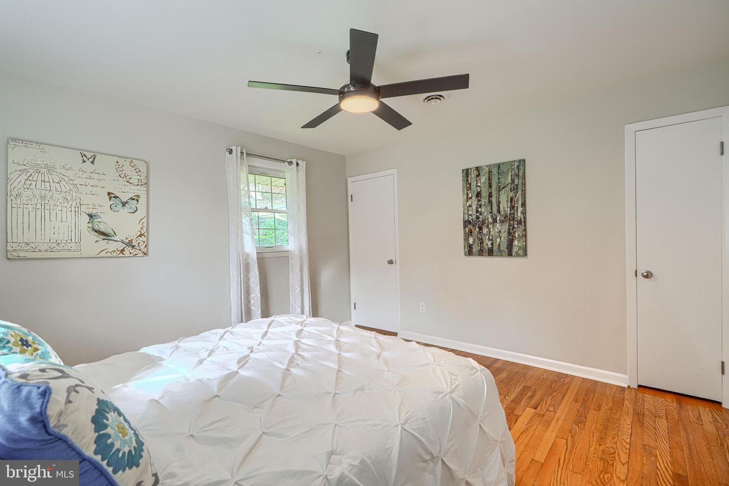 1237 48th Street photo 46