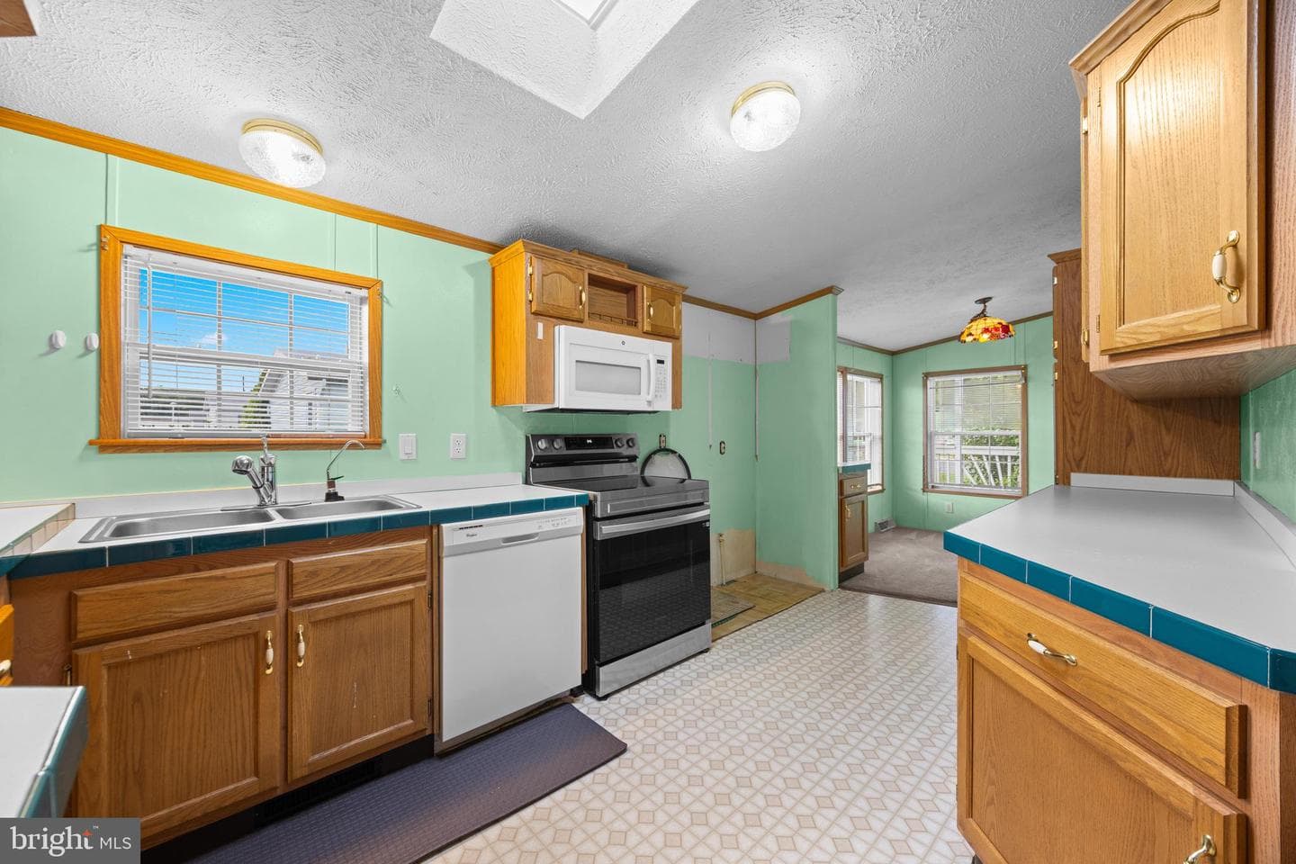 3306 Everlasting Lane photo 9