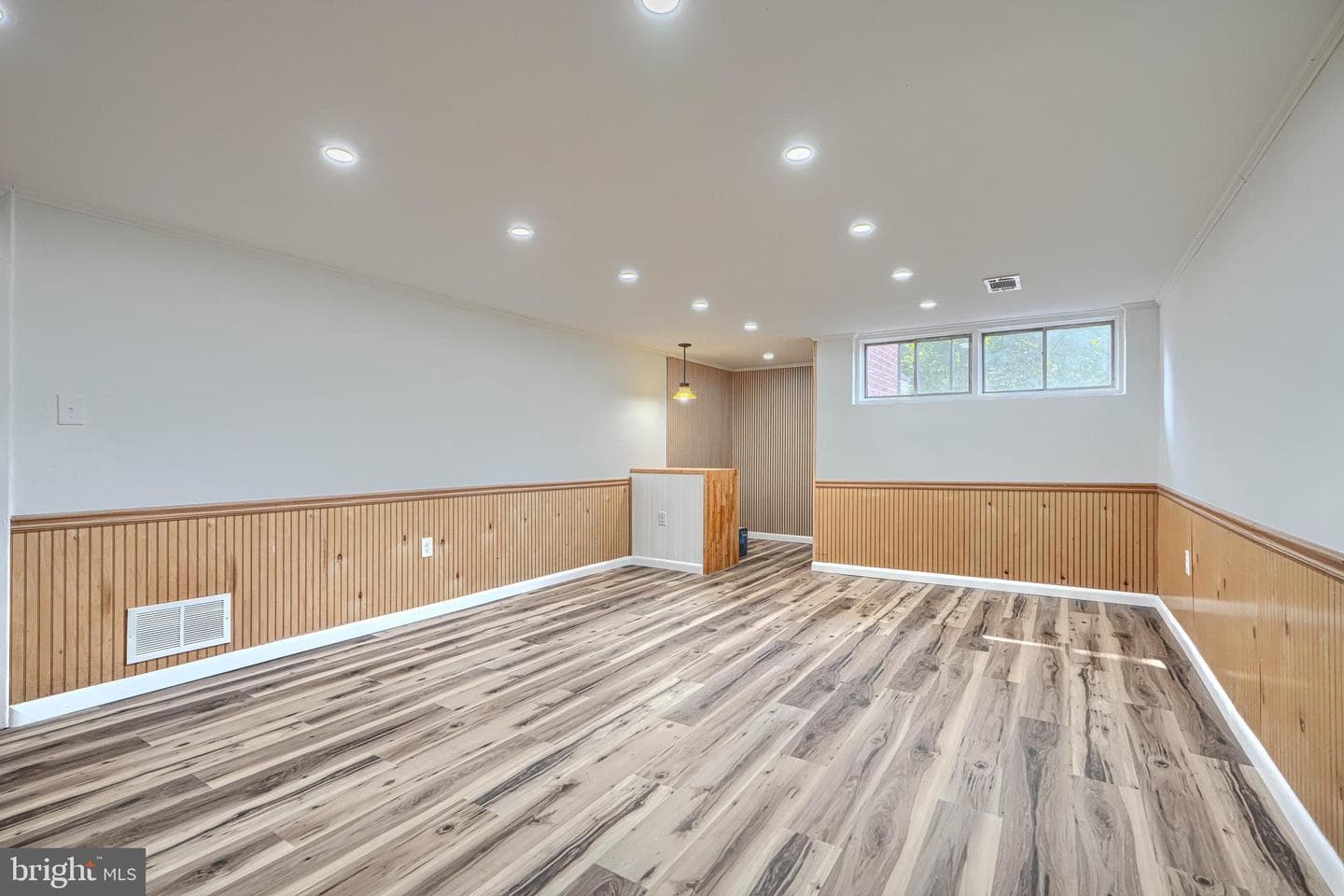 6821 Barnett Road photo 27